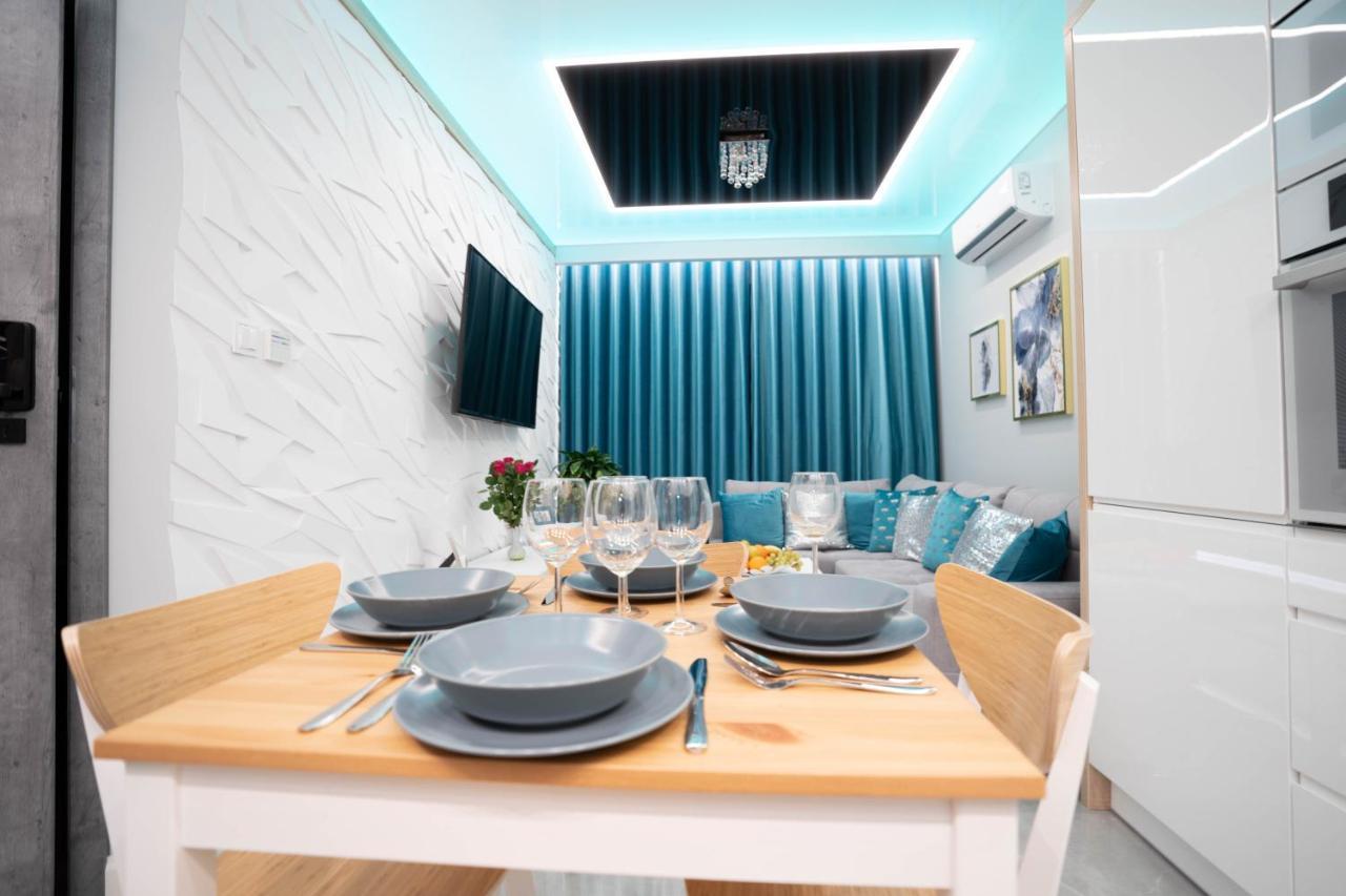 New Apartament Vip Blue Warszawa+Parking Wola Mrokowska ภายนอก รูปภาพ