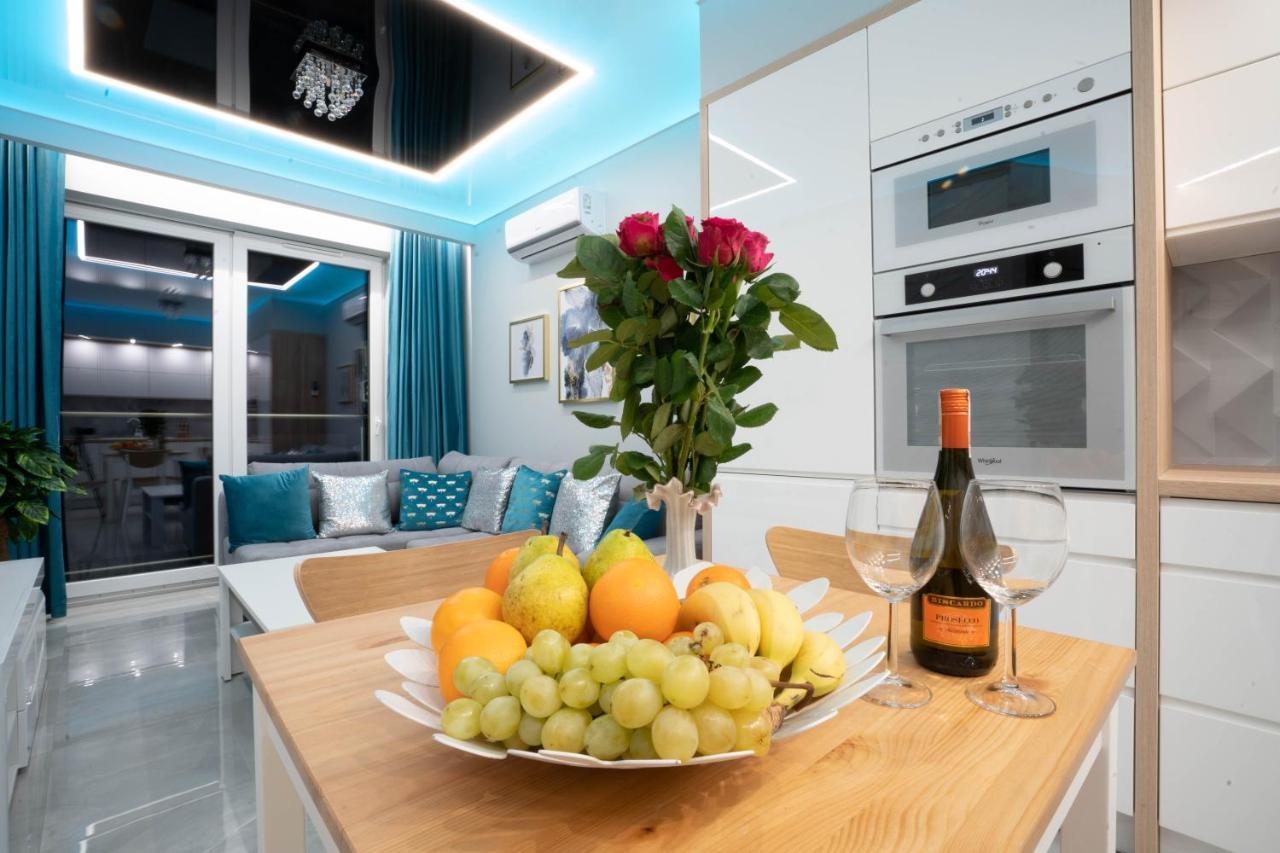 New Apartament Vip Blue Warszawa+Parking Wola Mrokowska ภายนอก รูปภาพ