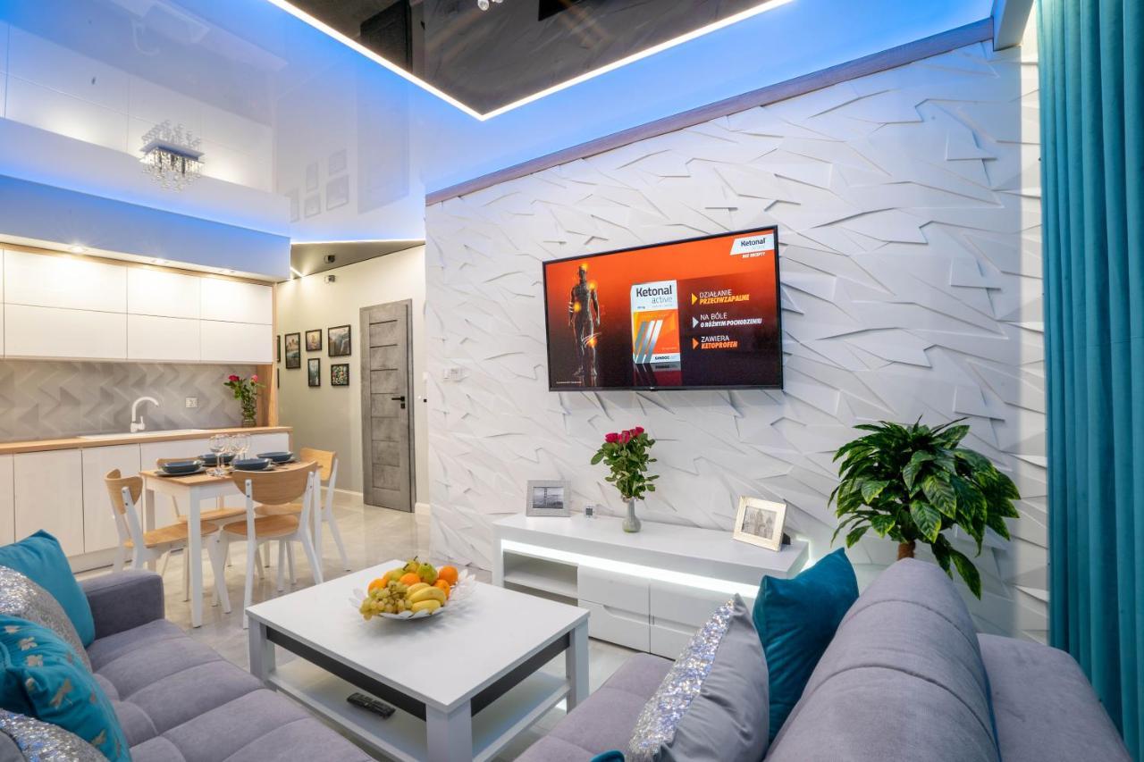 New Apartament Vip Blue Warszawa+Parking Wola Mrokowska ภายนอก รูปภาพ